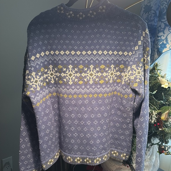 BEAUTIFUL Nomadic Traders Sweater! - Picture 4 of 4